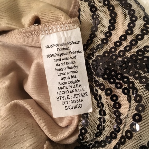 π€ Sequin Halter Party Dress Nude/Black - Picture 5 of 5